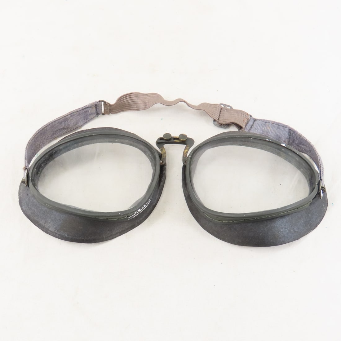 WWII German Goggles marked AB 1941 (1 of 8)