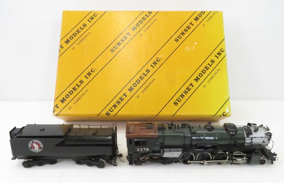 Sunset Models HO Great Northern 2-8-2 (Closed Cab) (1 of 20)