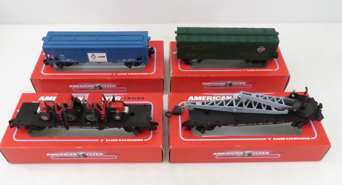 4 American Flyer S Gauge Train Cars in Boxes (1 of 19)