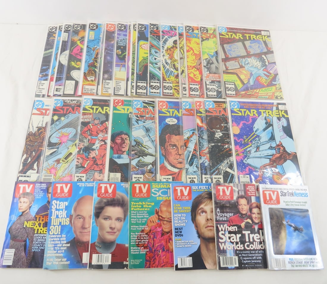 DC Comics Star Trek Comics & TV Guides (1 of 8)