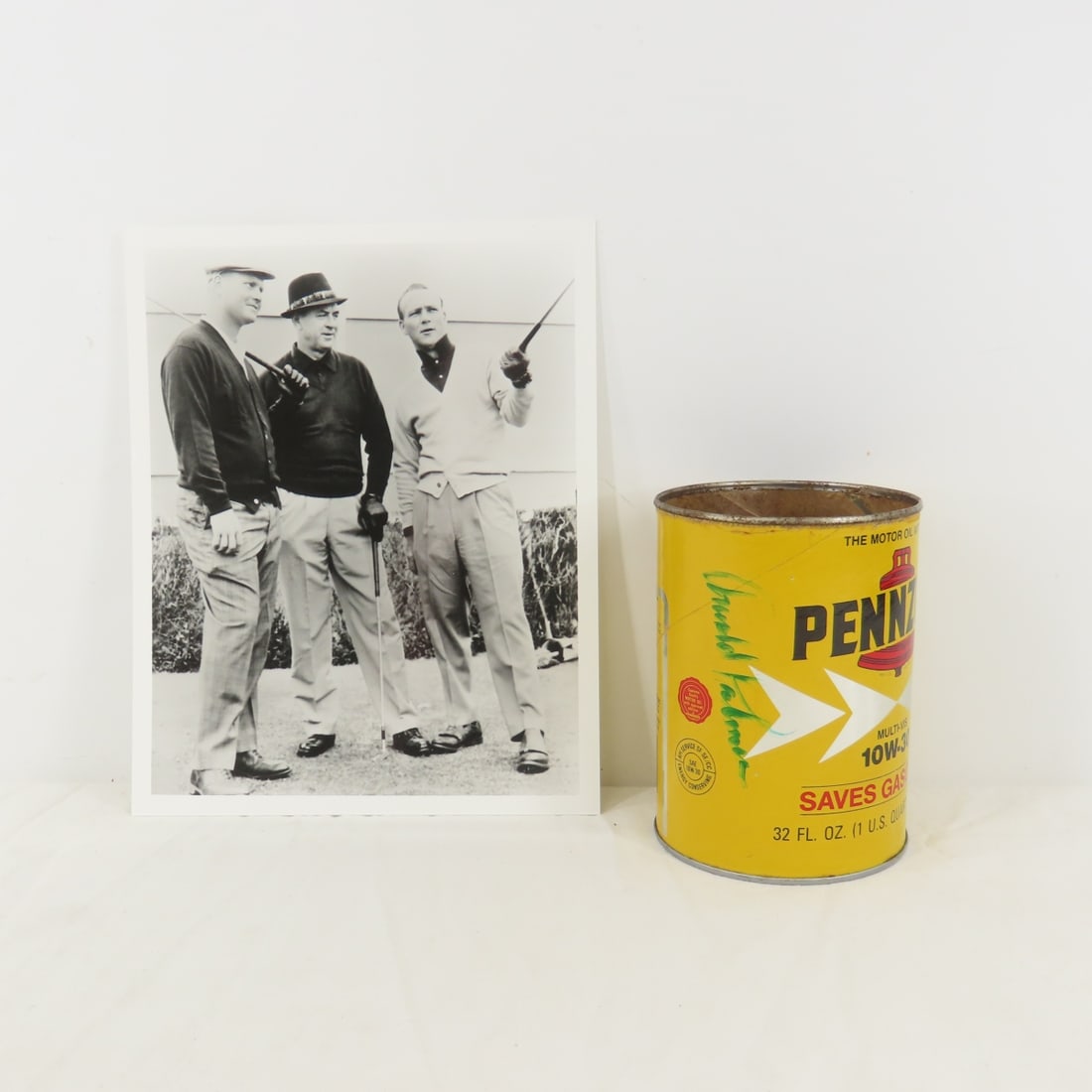 Arnold Palmer autographed Pennzoil oil can (1 of 11)