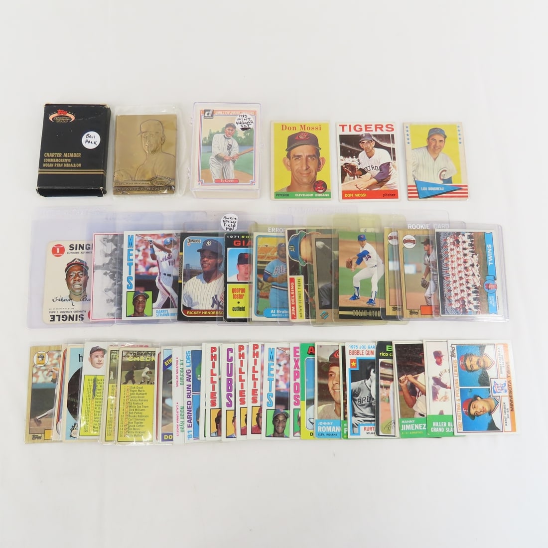 95 Assorted Baseball Cards & Nolan Ryan Medallion (1 of 11)