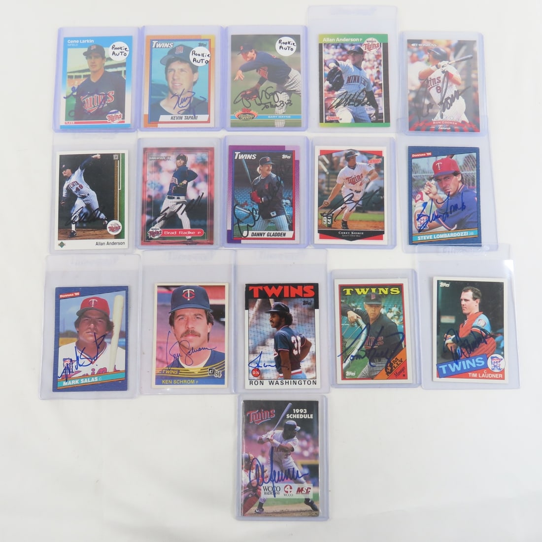 16 Autographed MN Twin Baseball Cards (1 of 17)