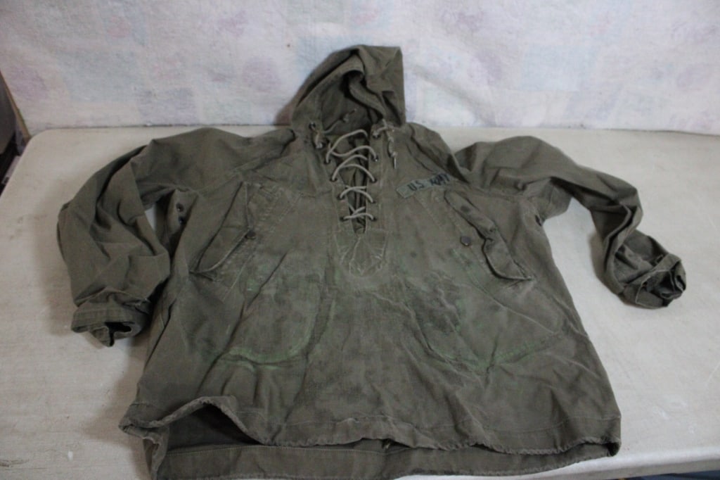 U S Army Parka Jacket All Weather Pull Over SZ 16: U S Army Parka Jacket All Weather Pull Over SZ 16 - As pictured. Please ask questions and read terms & conditions before bidding.