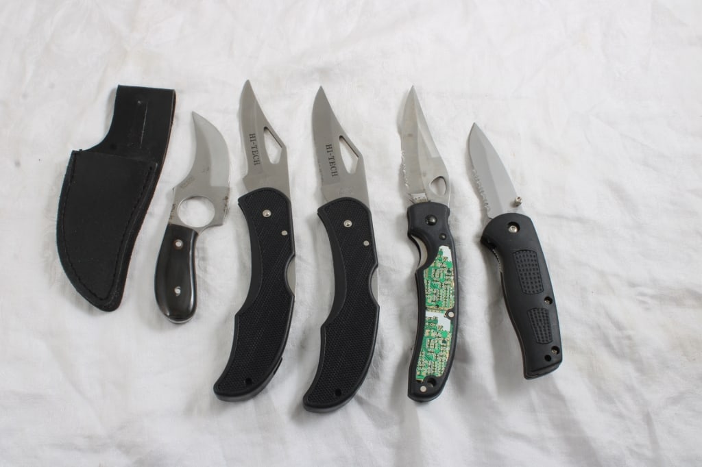 5 Knives Fixed Blade Pakistan with Sheath (1 of 18)