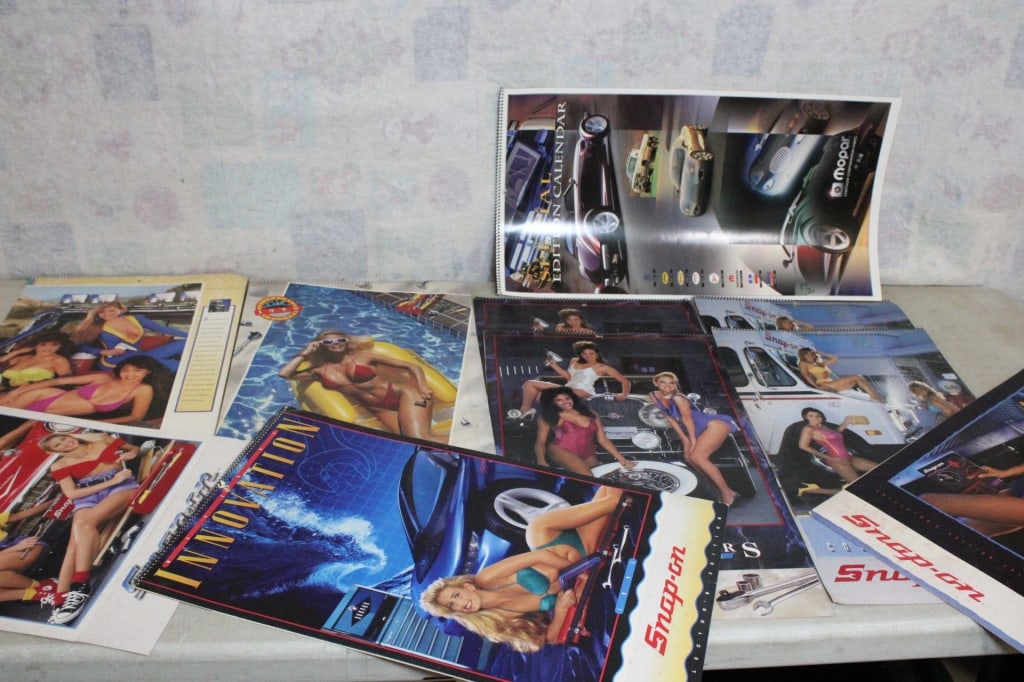 9 Snap-On Tools Swimsuit Calendars & 1 Mopar: 9 Snap-On Tools Swimsuit Calendars & 1 Mopar - 9 Snap-On Swimsuit Calendars are (2) 1987, (2) 1988, 1990, 1991, 1992, 1993 & 1994 & measure 22" x 13s 1/4". Plus, 1 1998 Mopar Special Calendar. All as