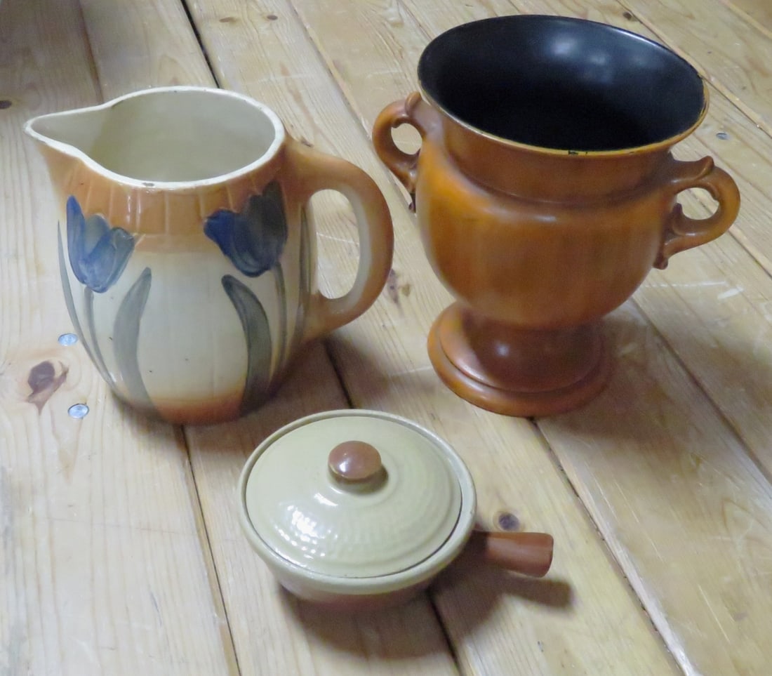 Haeger Vase, Roseville Tulip Pitcher & Kla-Ham'rd (1 of 12)