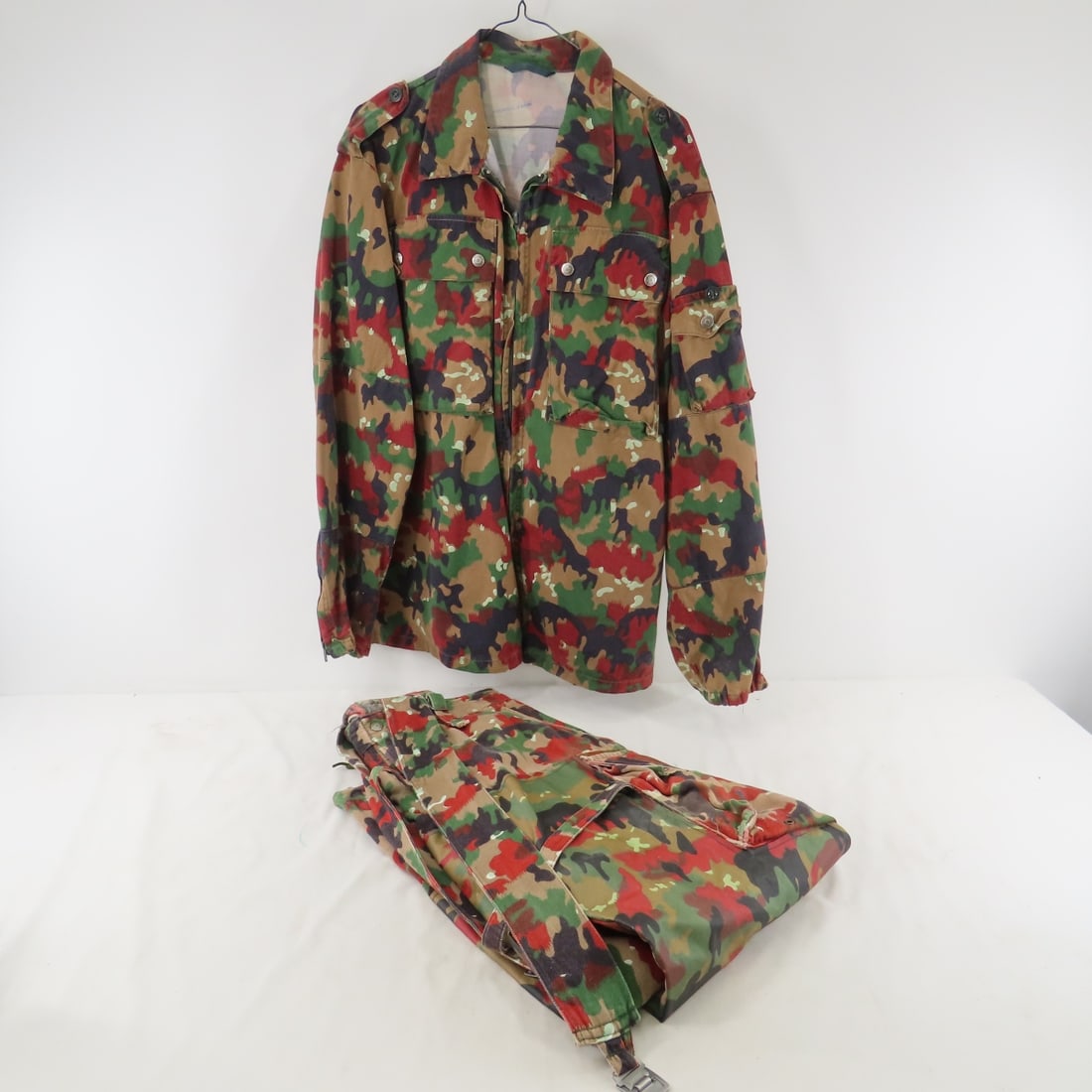 Swiss Camo Jacket Shirt & Pants: Swiss Camo Jacket Shirt & Pants - Please ask questions and read terms & conditions before bidding.