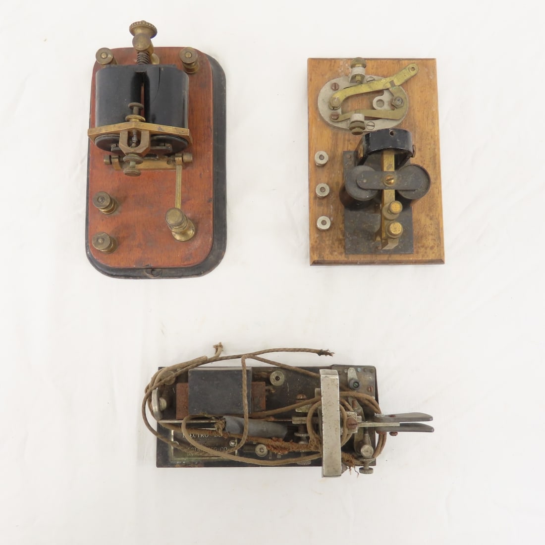 Electro-Bug Telegraph Key & 2 Sounders (1 of 18)