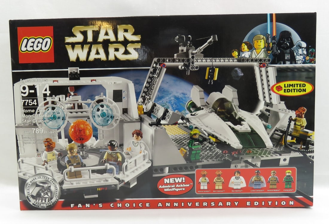 Lego 7754 Home One Mon Calamari Star Cruiser: Lego 7754 Home One Mon Calamari Star Cruiser - NIB Sealed Box 2009 Pc. Count 789 Please ask questions and ead terms & conditions before bidding.