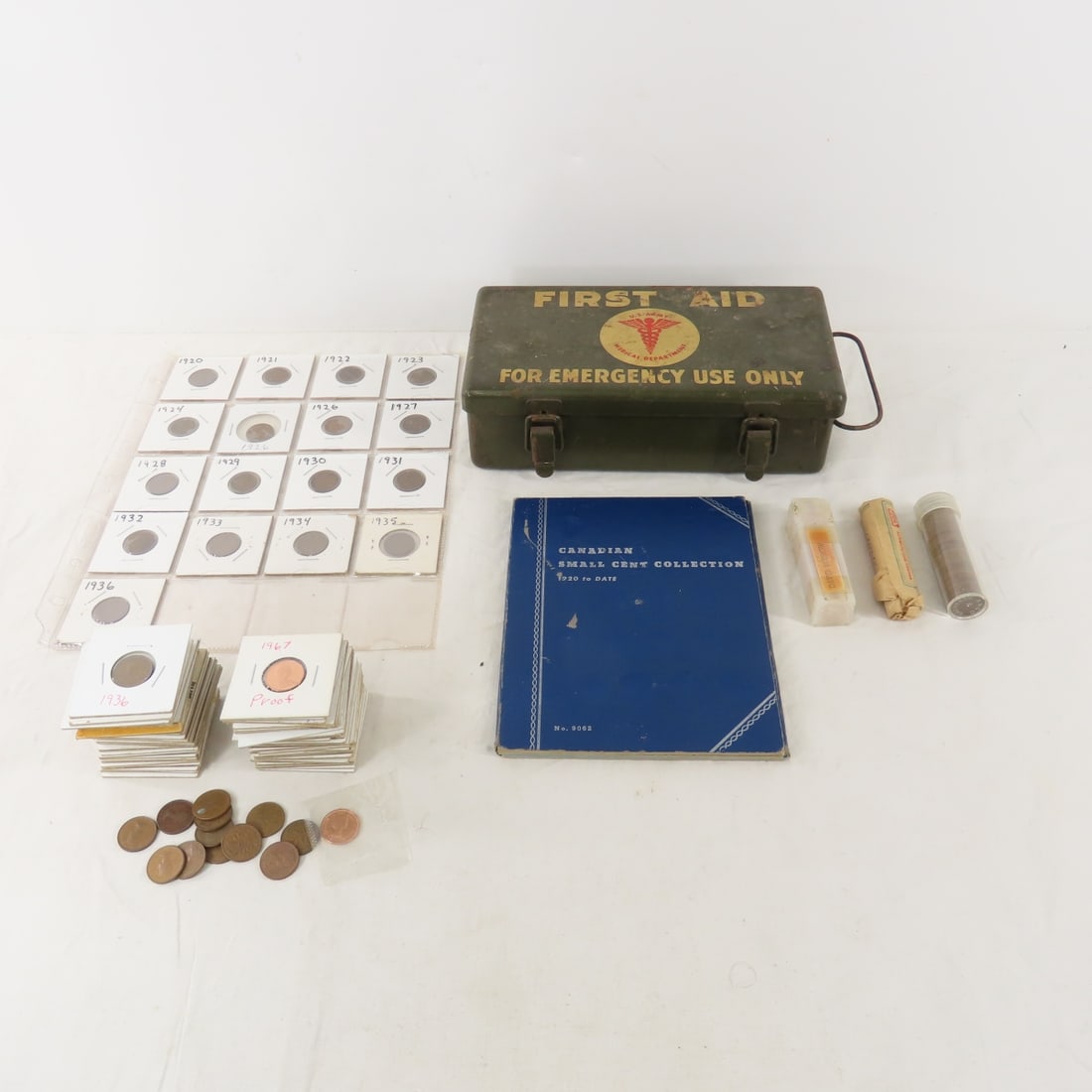 Canadian Small Cent Collection in book, carded (1 of 19)