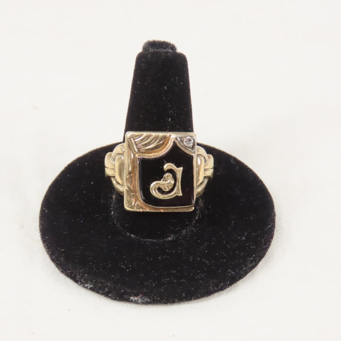 Antique SMCO 10K Gold Onyx "J" Ring with Diamond (1 of 6)