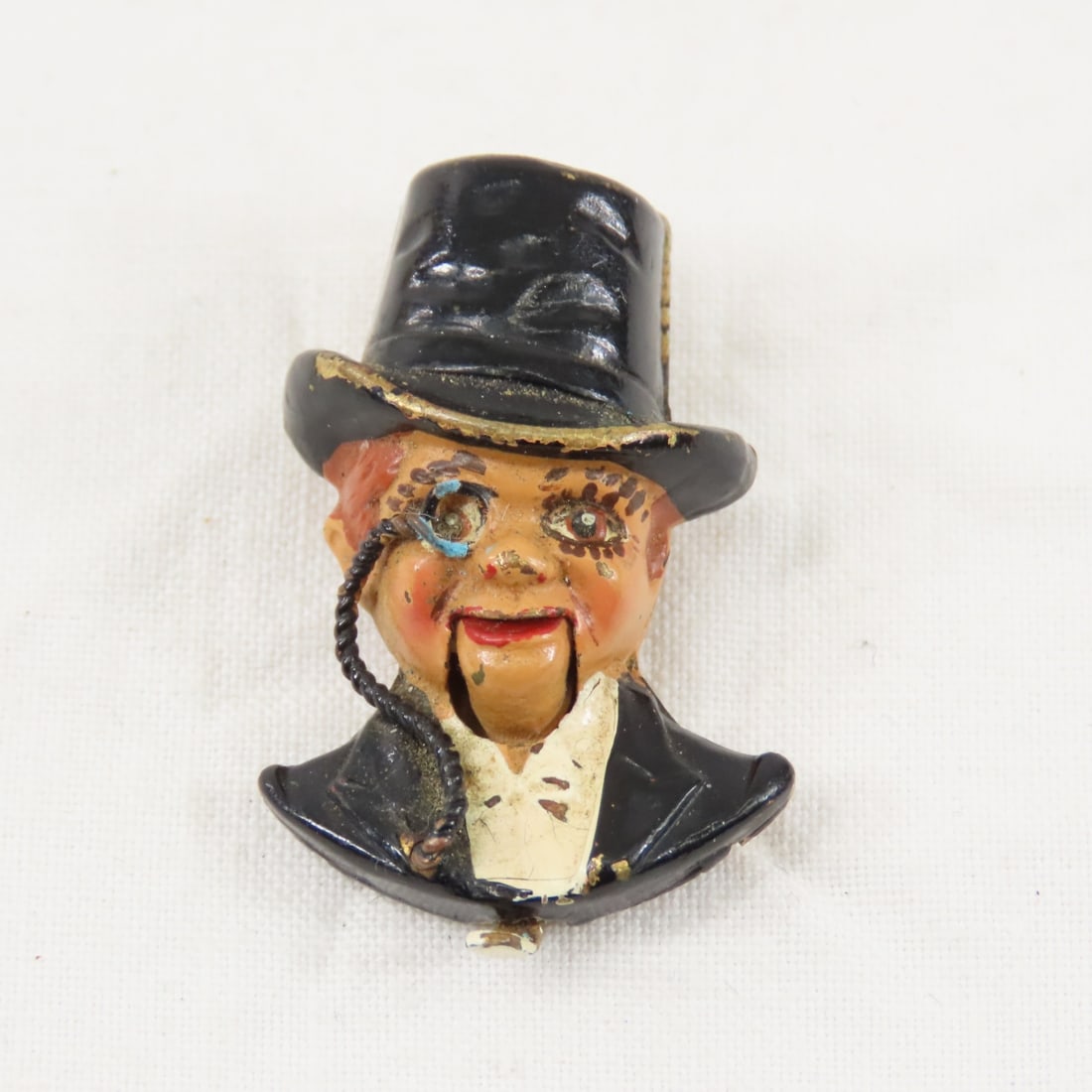 1937 Coro Charlie McCarthy Articulated Fur Clip (1 of 3)