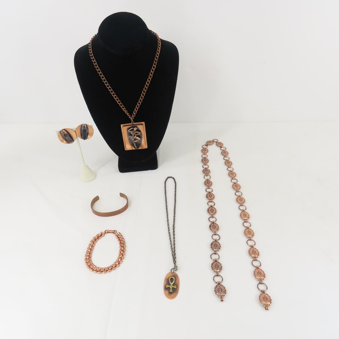 Vintage Copper Belt & Jewelry: Vintage Copper Belt & Jewelry - 2 necklaces, 1 pair clip earrings and 2 bracelets Please ask questions and read terms & conditions before bidding.
