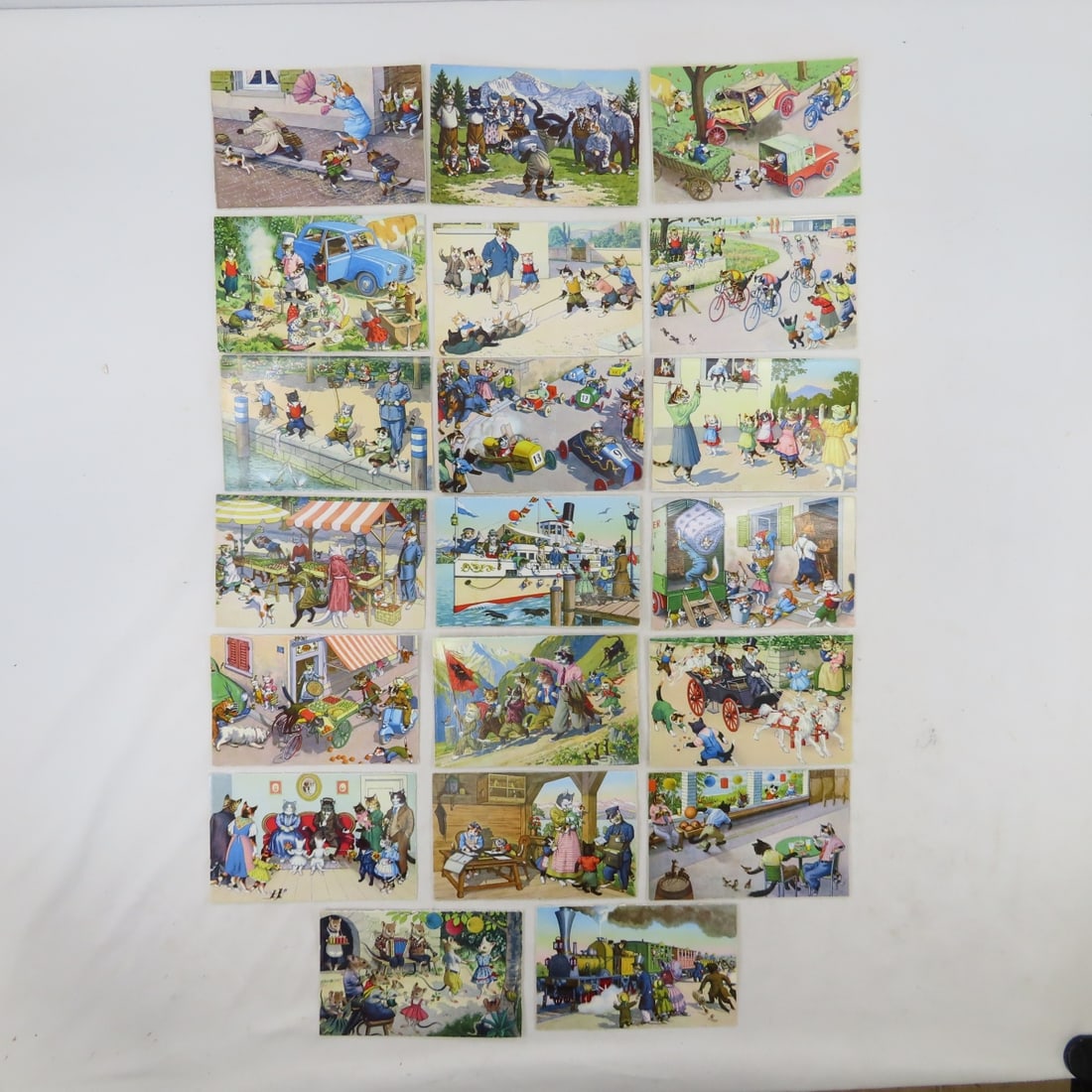 20 Vintage Max Lunzli Cat Postcards (1 of 9)