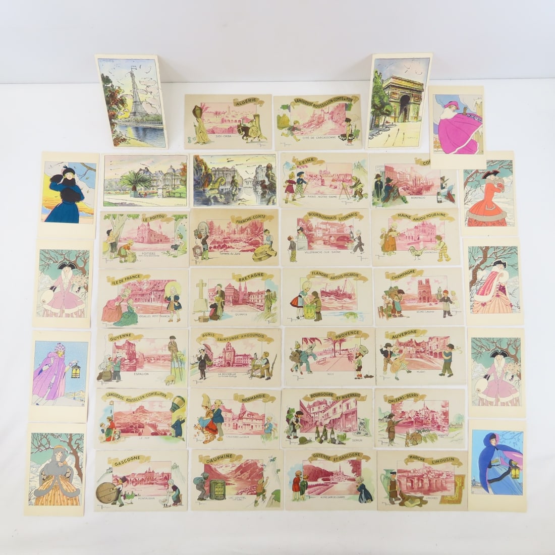 32 Paris Art Postcards LaForge, Gaston Marechaux: 32 Paris Art Postcards LaForge, Gaston Marechaux - and more, all unposted Please ask questions and read terms & conditions before bidding.