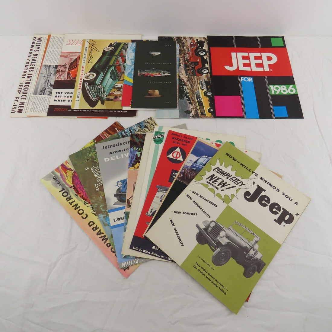 20 Vintage Jeep & Willy's Truck Brochures and More (1 of 19)