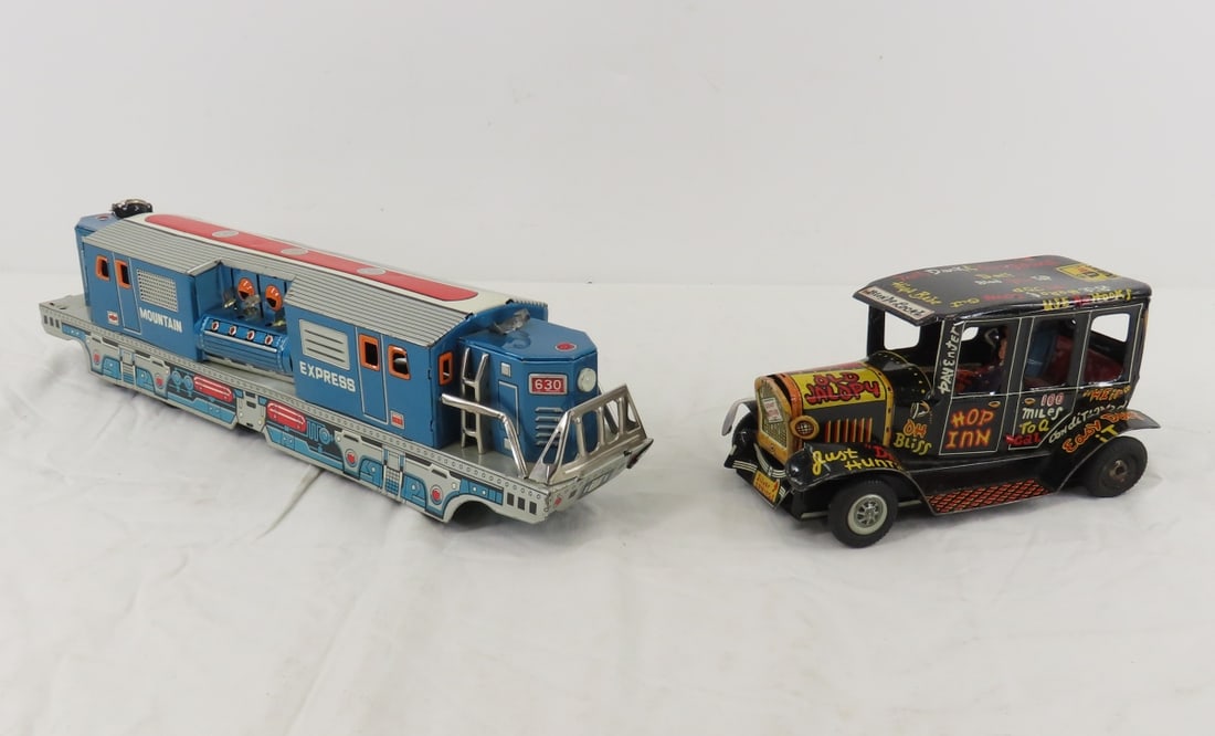 Vintage Marx 'Old Jalopy' Tin Litho Car & More (1 of 19)