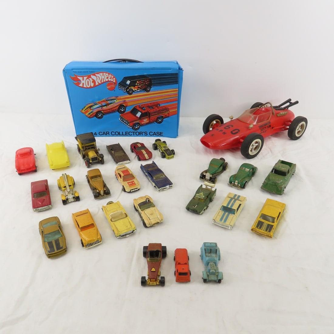 40 Various Diecast Cars, Hot Wheels & More (1 of 18)