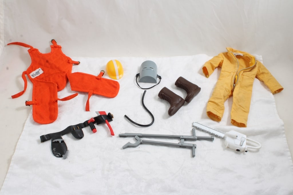 G I Joe Smoke Jumper Uniform, Bomb Disposal Pad+ (1 of 13)