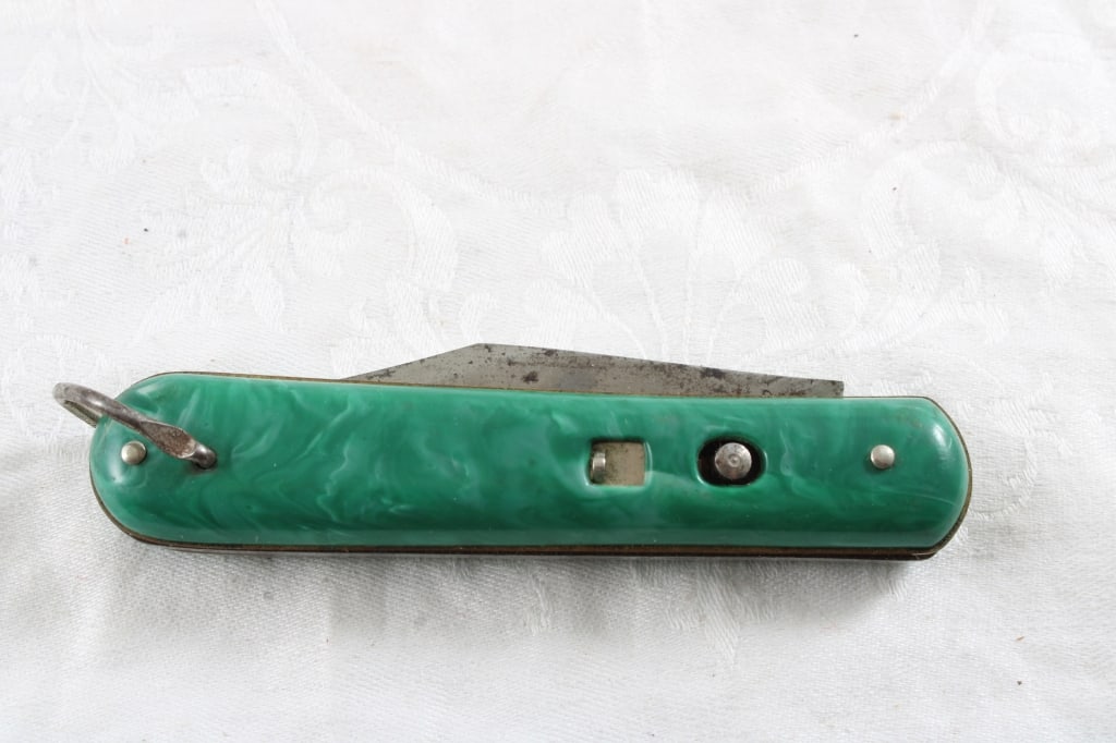 Colonial Paratroopers Sure Snap Knife (1 of 7)