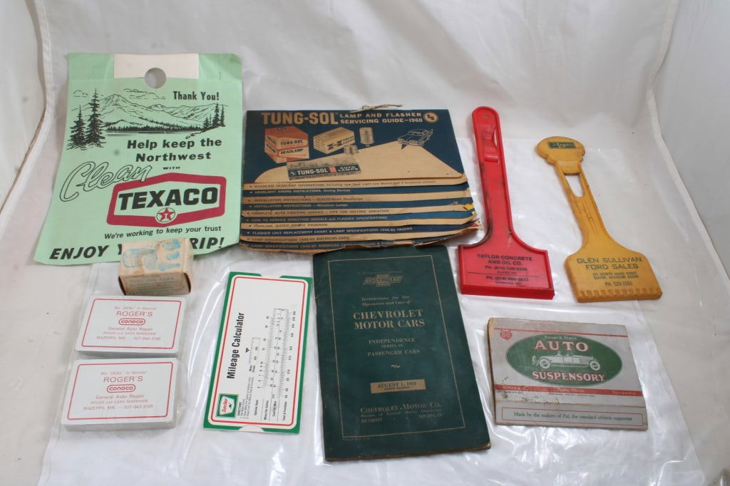 Auto Gas & Oil Advertising Lot (1 of 20)