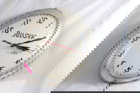 Bulova Electric Wall Clock - Working: Bulova Electric Wall Clock - Working - As pictured. Please ask questions & read terms and conditions before bidding.
