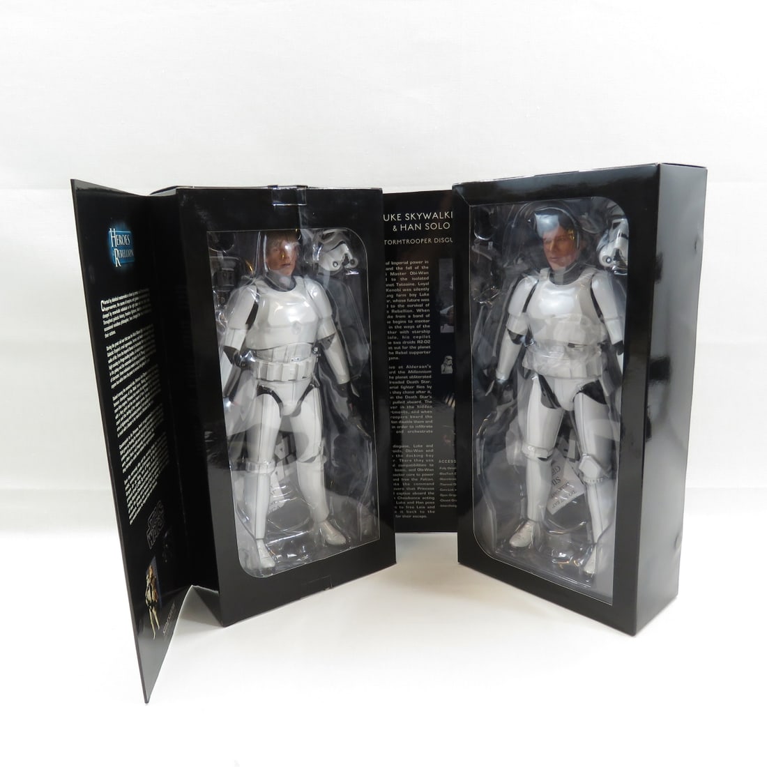 Luke & Han as Stormtroopers 1:6 Scale Sideshow (1 of 10)