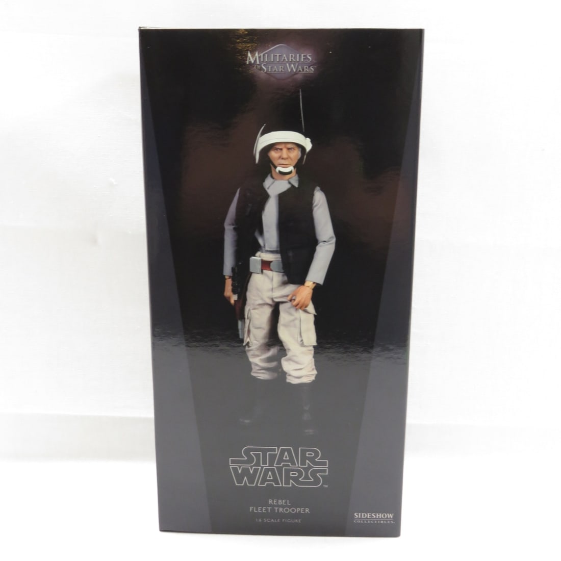 Rebel Fleet Trooper Figure 1:6 Sideshow (1 of 10)