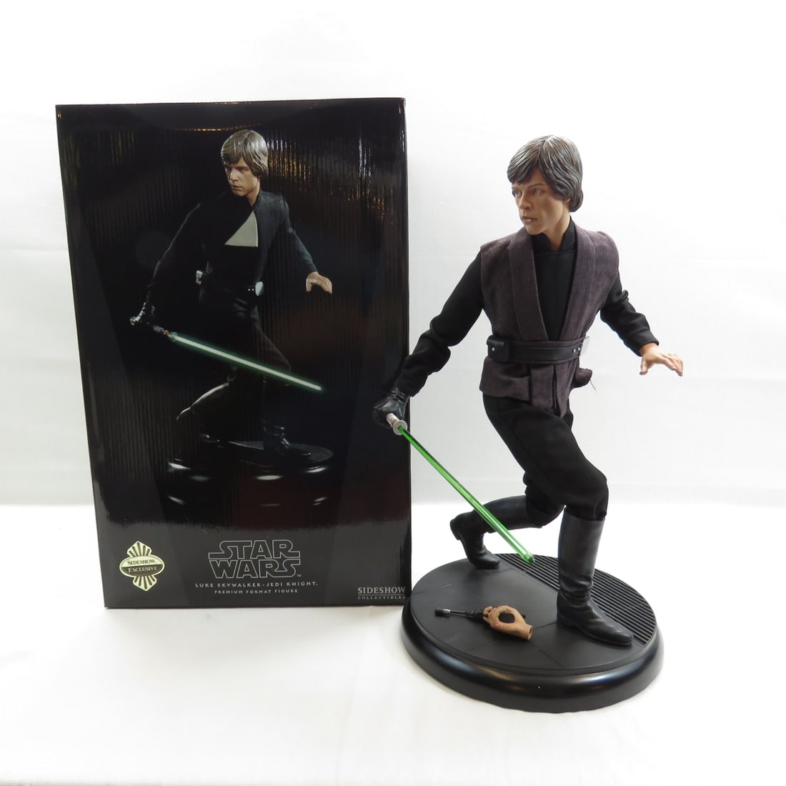Luke Skywalker Jedi Knight Premium 1:4 Sideshow (1 of 20)