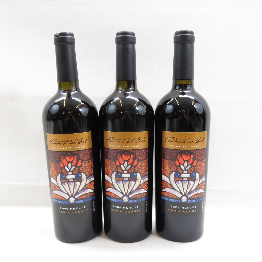 3 Bottles of Skywalker Ranch Merlot 2006: 3 Bottles of Skywalker Ranch Merlot 2006 - Skywalker Ranch 2006 Merlot Marin County Wine Single owner collection. Like new with box unless otherwise noted. Please ask questions and read terms & condit