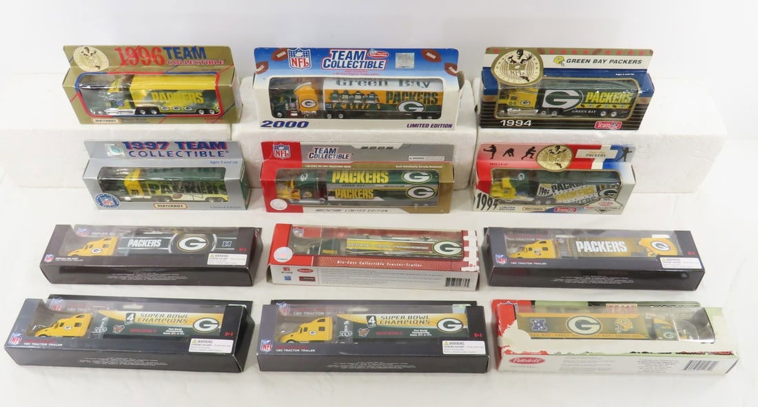 12 Green Bay Packers Diecast Semi Truck & trailers (1 of 13)