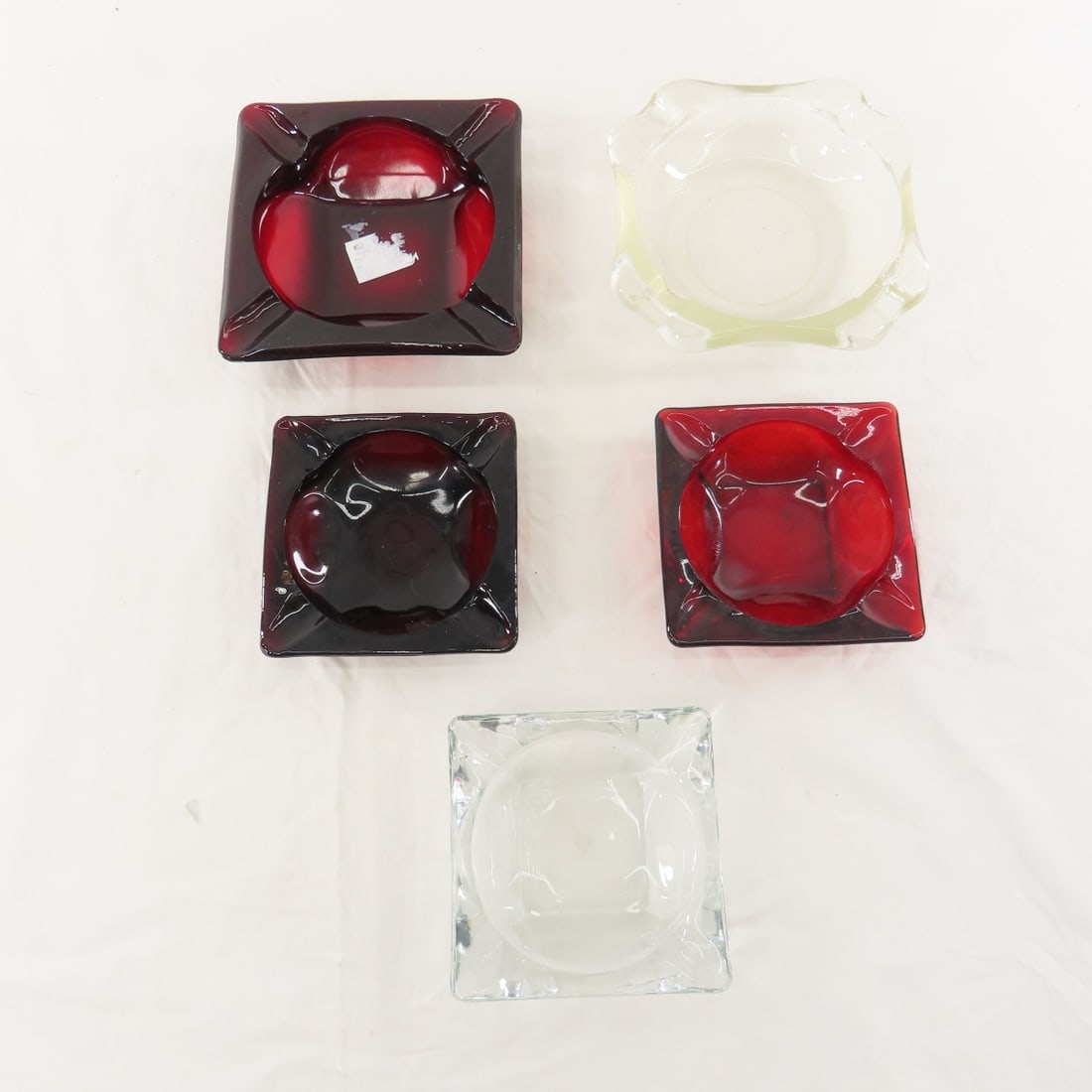 3 MCM Red and 2 Clear Glass Ashtrays (1 of 8)
