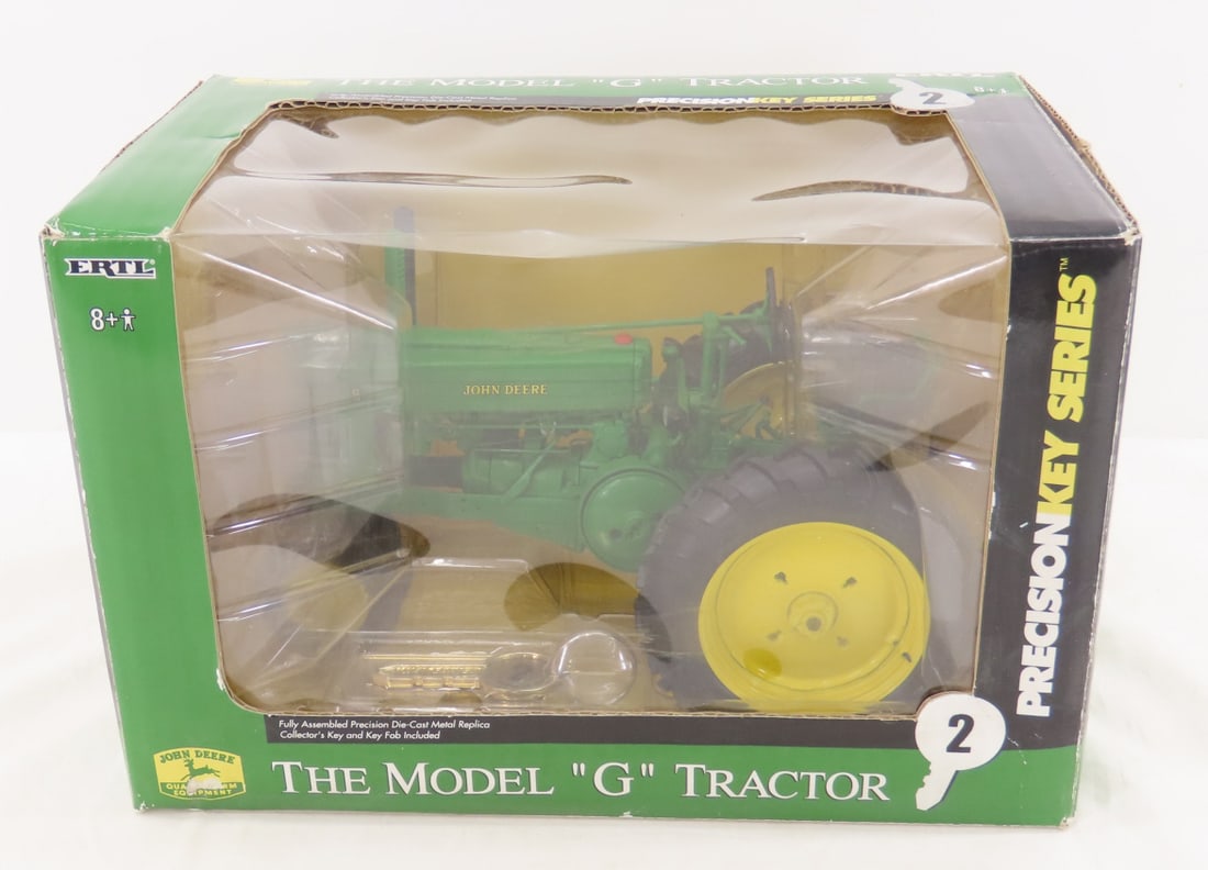 Ertl John Deere Precision Key Model G Tractor (1 of 5)