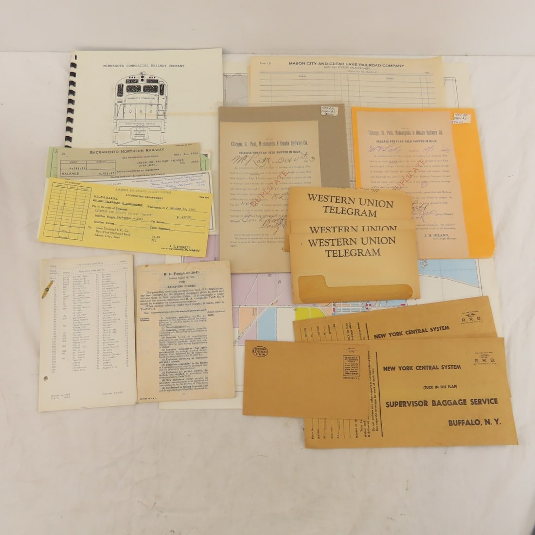 Iowa Terminal RR Checks & Assorted Ephemera (1 of 10)