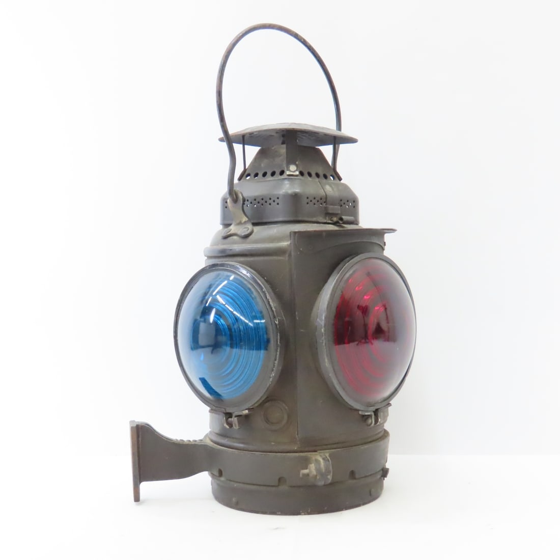 GN No 7 Caboose Marker Lamp with Bracket (1 of 20)