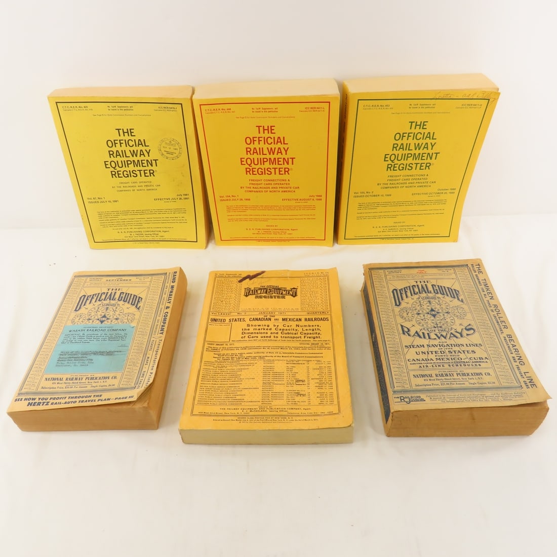 2 Official Guides & 4 Equipment Register Books (1 of 20)