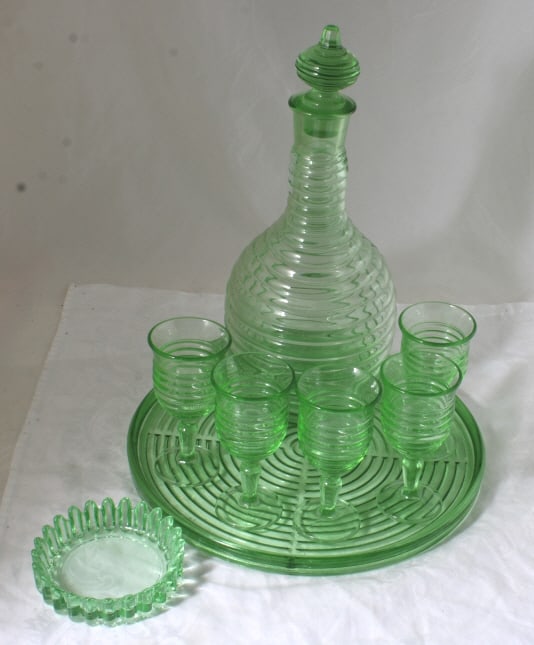 Uranium Glass Decanter Set (1 of 20)
