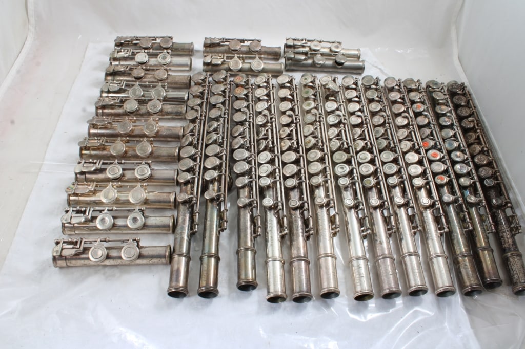 13 Flute Body Parts, 15 Flute Foot Joints (1 of 12)