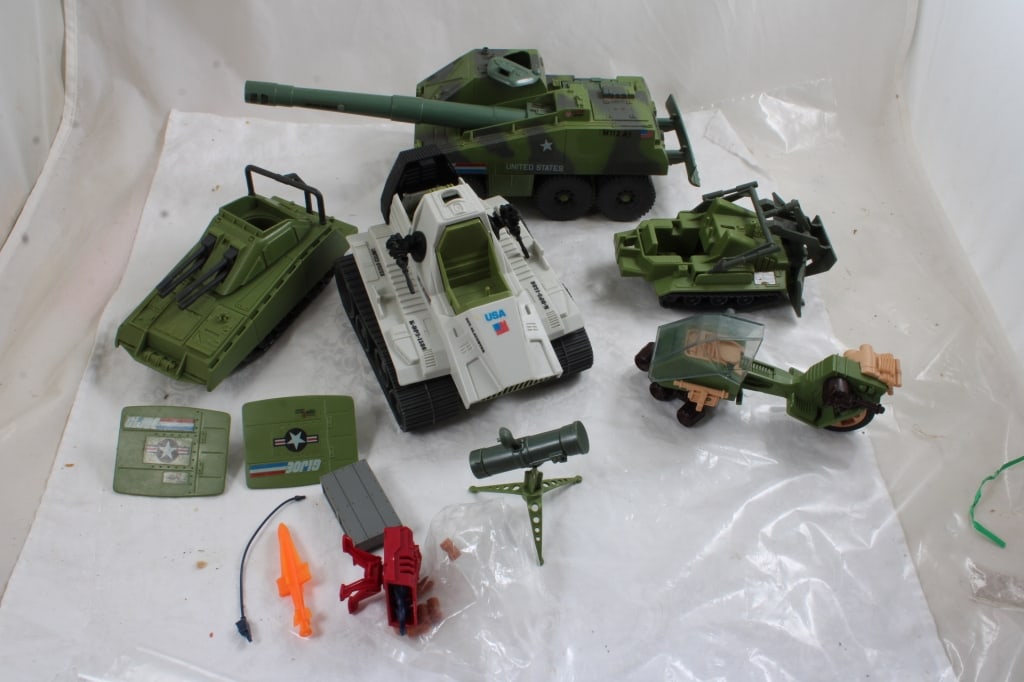 Matchbox G 5 Military Vehicles Set