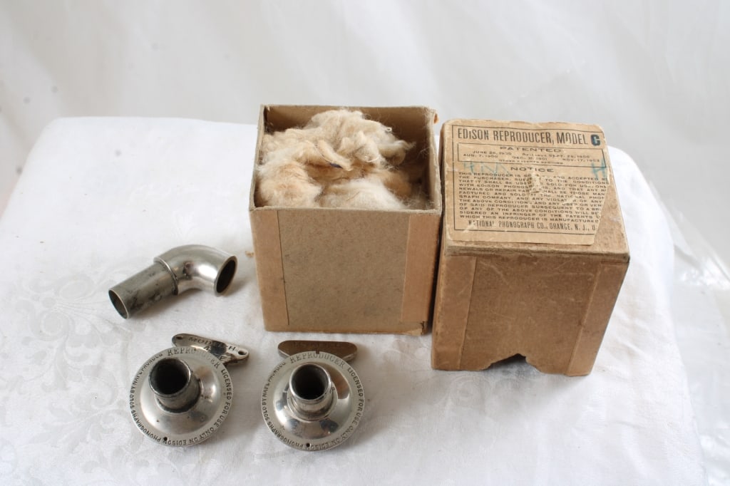 Edison Reproducer 1903 for Cylinder Phonograph (1 of 20)