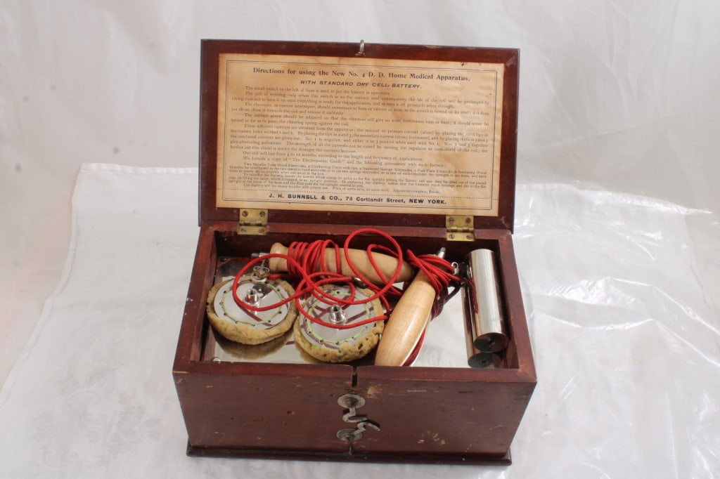 J H Bunnell Home Medical Apparatus: J H Bunnell Home Medical Apparatus - As pictured. Please read terms and conditions and askquestions before bidding. Live Auctioneers only shows 20 photos per lot. All photos can be viewed on Proxibid 