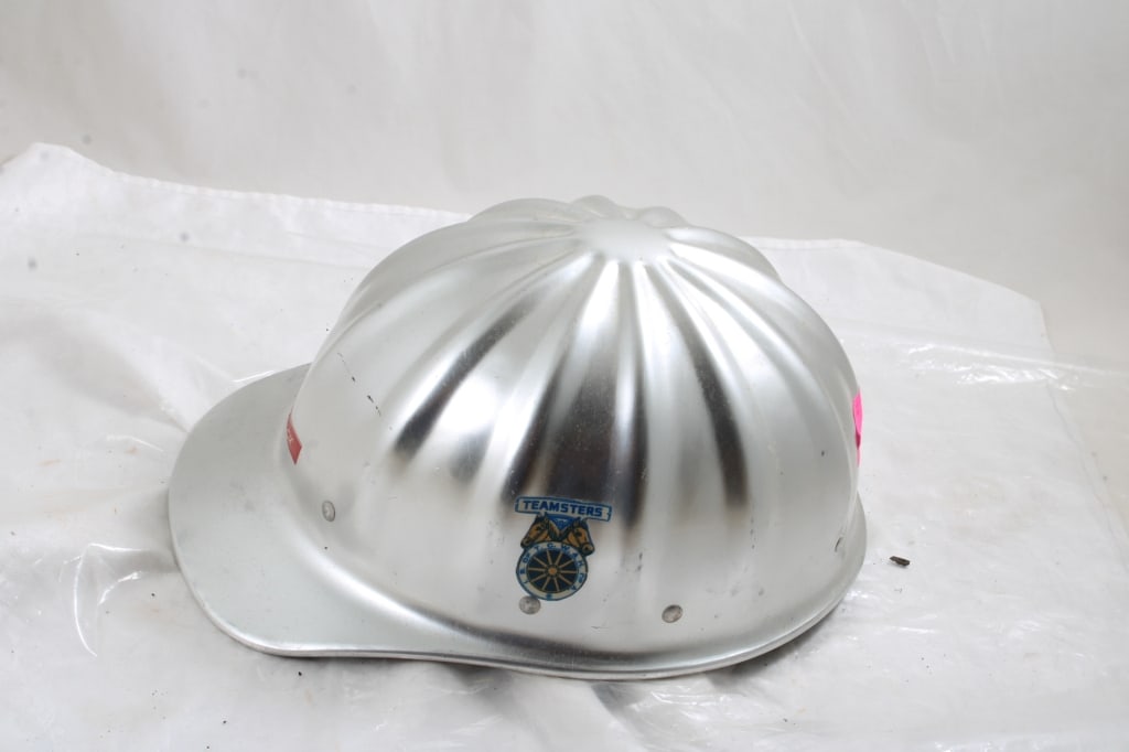 Fiber Metal Aluminum Super Lite Hard Hat: Fiber Metal Aluminum Super Lite Hard Hat - As pictured. Please read terms and conditions and askquestions before bidding. Live Auctioneers only shows 20 photos per lot. All photos can be viewed on Pro