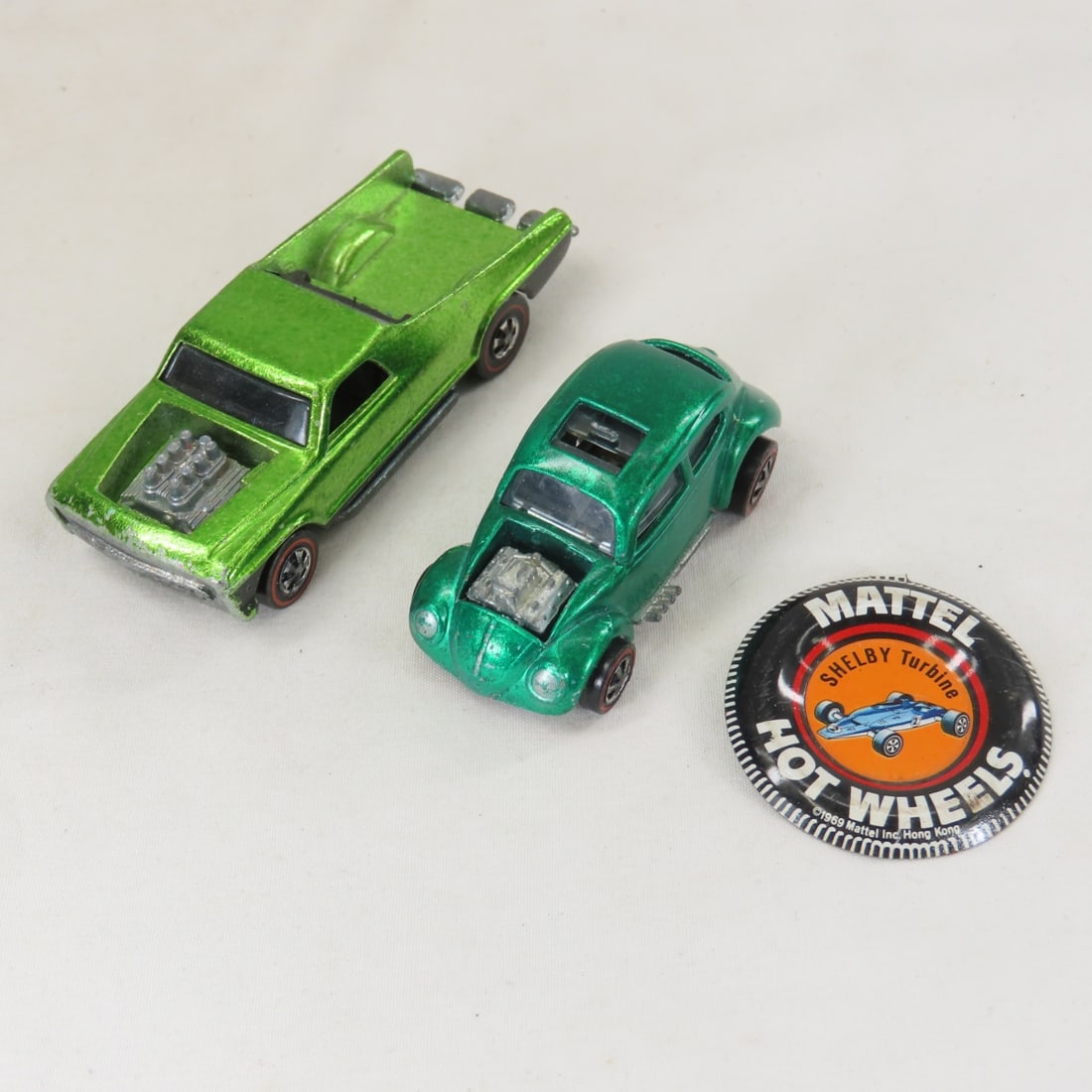 Hot Wheels Redline Seasider & Custom Volkswagen: Hot Wheels Redline Seasider & Custom Volkswagen - no boat for Seasider, Glued rivets on VW Photos are part of the description. Live Auctioneers only shows 20 photos per lot, Proxibid and Bid.ANewDayAu