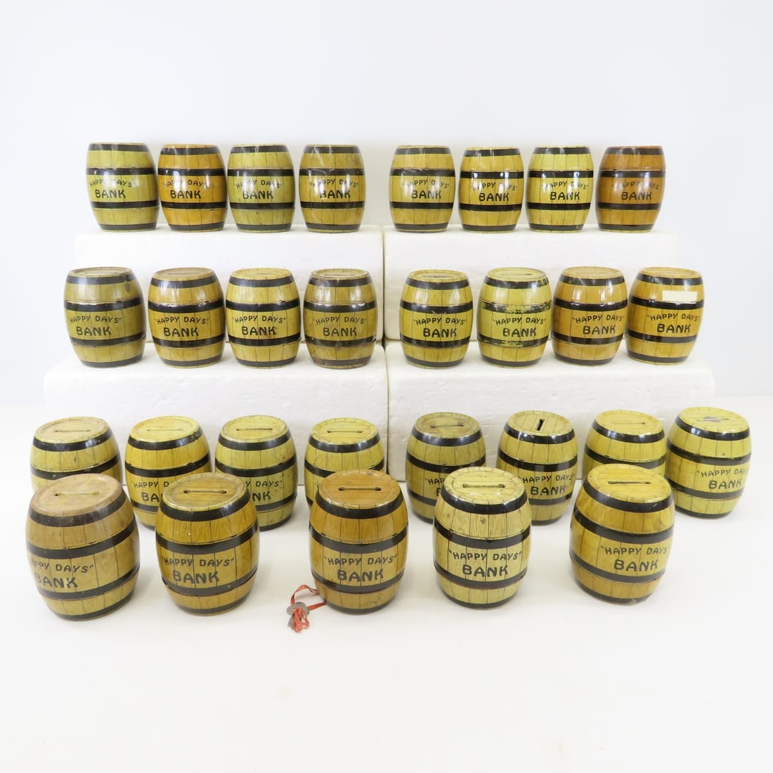 28 J. Chein Happy Days tin barrel banks - 2 keys (1 of 20)