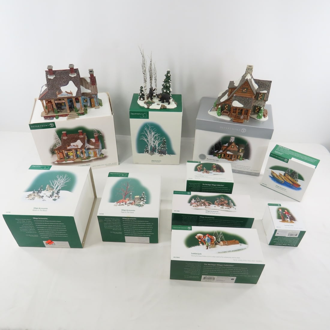 2 Dept 56 New England Village Buildings & 8 Access: 2 Dept 56 New England Village Buildings & 8 Access - Mountain View Cabin, Pawtuck Furniture maker, A Day at the Cabin, Bears in the Birch, Wooden Canoes, Lumberjack, Foxes in the Forest, Birds out bac