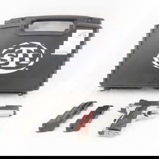 Dasan STI Escort .45 ACP Pistol: Dasan STI Escort .45 ACP Pistol - SN# NM200030, Dasan Machineries, South Korea, imported by STI International, single action, 2 tone, 3 1/8" barrel, 3 dot sights, checkered STI grips, with 1 6+1