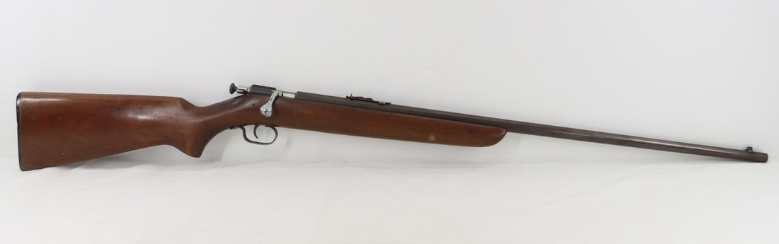Winchester Model 67 Bolt Action 22 S,L,LR Rifle: Winchester Model 67 Bolt Action 22 S,L,LR Rifle - NVSN, takedown, 27" barrel with front & rear sights. wood pistol grip stock with butt plate. Mfg 1934-1963 C&R or FFL transfer required. Bidders pleas