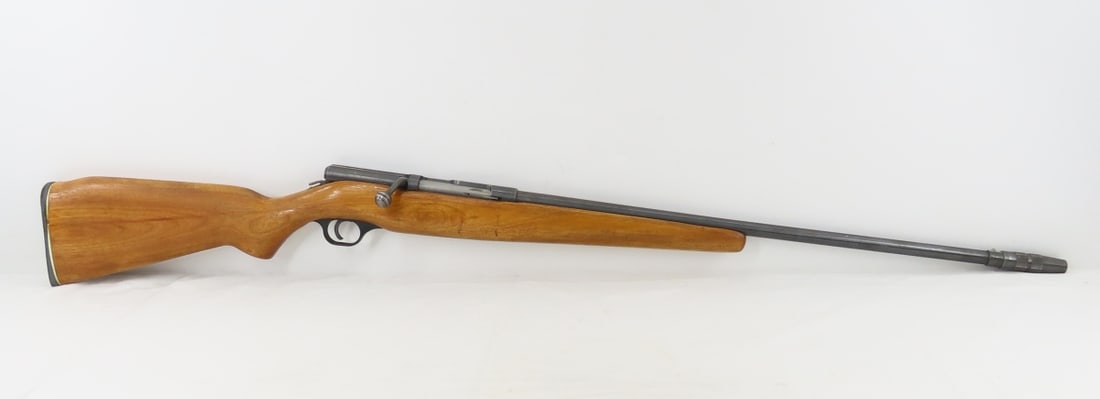 Mossberg Model 183KD .410 Bolt Action Shotgun: Mossberg Model 183KD .410 Bolt Action Shotgun - SN 469691, bolt action repeater, 23" barrel with C-LECT-CHOKE, front bead sight, 2 1/2 and 3" chamber, wood pistol grip stock with Mossberg butt plate. 