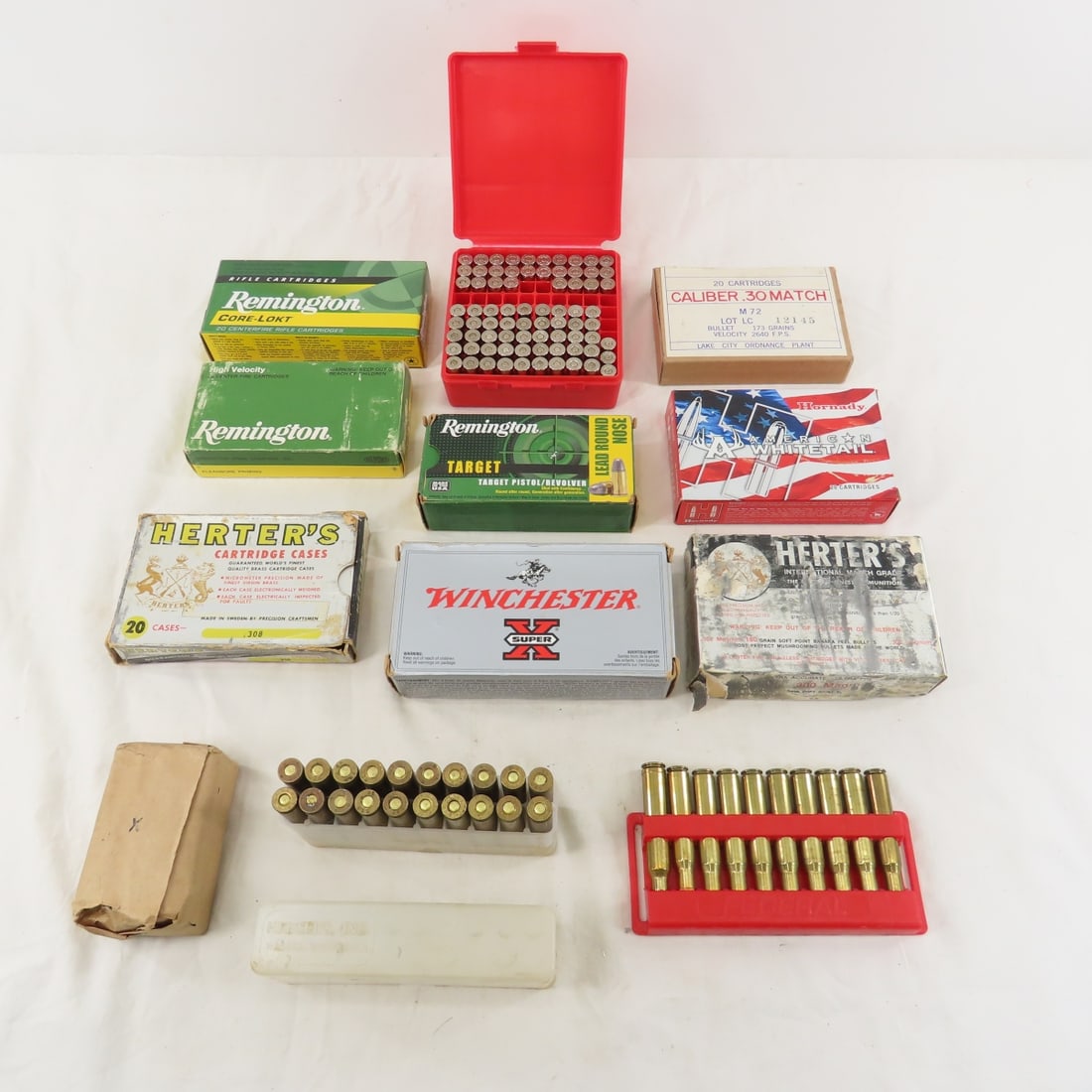 Mixed Caliber Rifle Ammunition: Mixed Caliber Rifle Ammunition - Photos are part of description. Please ask questions and read terms & conditions before bidding.